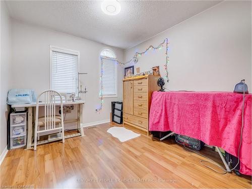 37 Giraffe Avenue, Brampton, ON - Indoor Photo Showing Bedroom