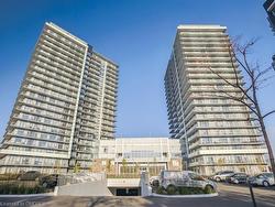 1709-4675 Metcalfe Avenue  Mississauga, ON L5M 0Z8