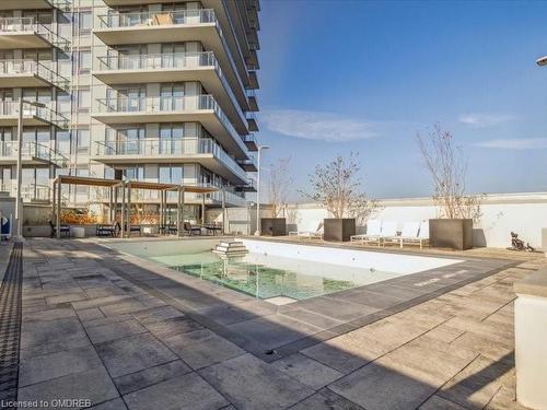 1709-4675 Metcalfe Avenue, Mississauga, ON - Outdoor With Balcony