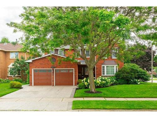 1380 Old English Lane, Oakville, ON - Outdoor