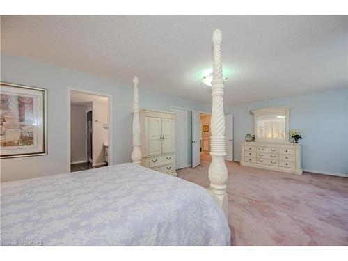 121 Braidwood Lake Road, Brampton, ON - Indoor Photo Showing Bedroom