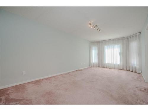 121 Braidwood Lake Road, Brampton, ON - Indoor Photo Showing Other Room