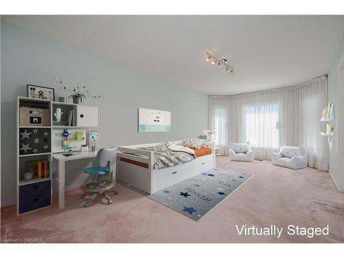 121 Braidwood Lake Road, Brampton, ON - Indoor Photo Showing Bedroom