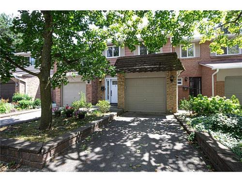 3-4199 Longmoor Drive, Burlington, ON - Outdoor