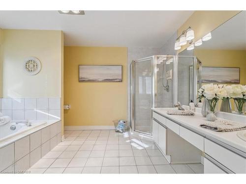 1292 Grainer Court, Oakville, ON - Indoor Photo Showing Bathroom