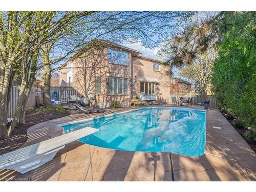 1292 Grainer Court, Oakville, ON - Outdoor With In Ground Pool