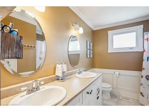 217 Slater Crescent, Oakville, ON - Indoor Photo Showing Bathroom