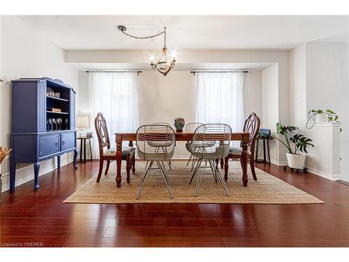 1219 Lamont Crescent, Milton, ON - Indoor Photo Showing Dining Room