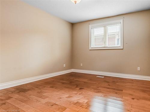 4307 Alta Court, Mississauga, ON - Indoor Photo Showing Other Room