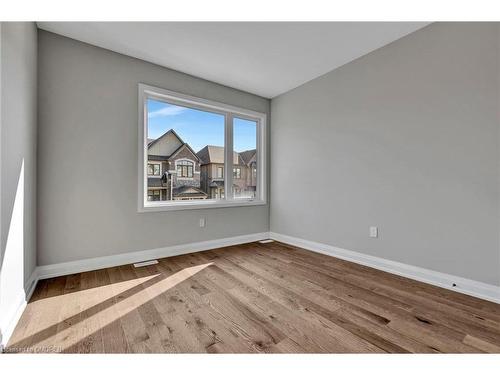 3307 Harasym Trail, Oakville, ON - Indoor Photo Showing Other Room