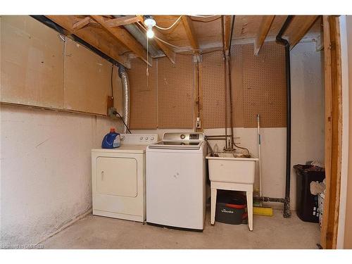 159-11 Queenslea Drive, Hamilton, ON - Indoor Photo Showing Laundry Room