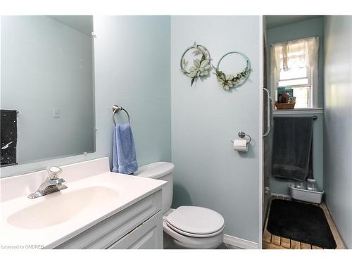 225 39Th Street S, Wasaga Beach, ON - Indoor Photo Showing Bathroom