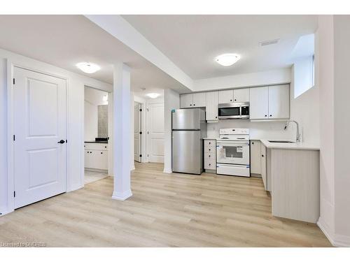 24 Broddy Avenue, Brantford, ON - Indoor Photo Showing Kitchen