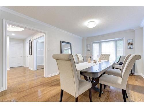 2116 Munn'S Avenue, Oakville, ON - Indoor Photo Showing Dining Room