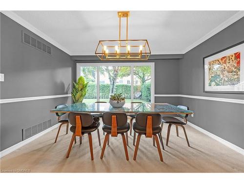 5 Arkendo Drive, Oakville, ON - Indoor Photo Showing Dining Room