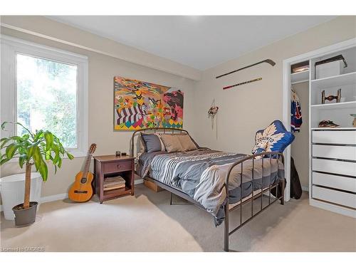 5 Arkendo Drive, Oakville, ON - Indoor Photo Showing Bedroom