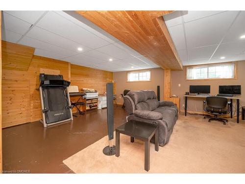 15 Ilford Court, Hamilton, ON - Indoor Photo Showing Basement