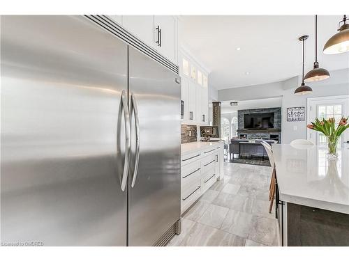 3 Country Lane Crescent, Halton Hills, ON - Indoor Photo Showing Kitchen