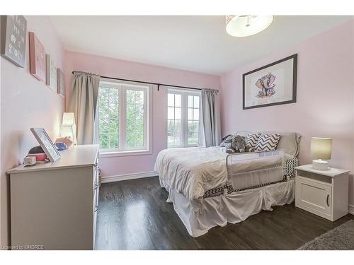 3 Country Lane Crescent, Halton Hills, ON - Indoor Photo Showing Bedroom