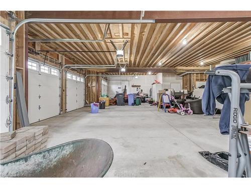 3 Country Lane Crescent, Halton Hills, ON - Indoor Photo Showing Garage