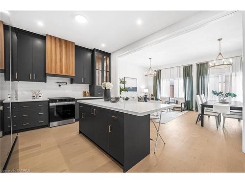 99 Hillcrest Road, Port Colborne, ON - Indoor Photo Showing Kitchen With Upgraded Kitchen