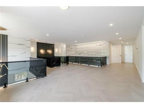 2014 Lakeshore Road W, Oakville, ON - Indoor Photo Showing Other Room