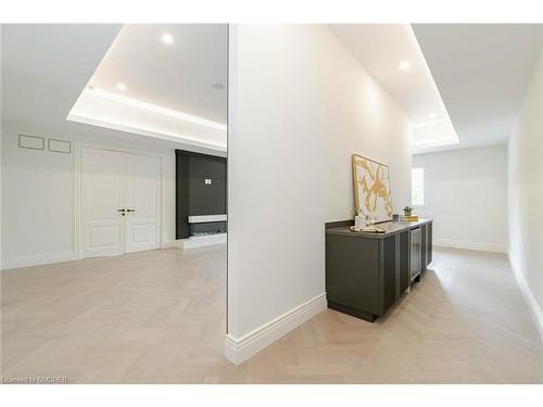 2014 Lakeshore Road W, Oakville, ON - Indoor Photo Showing Other Room