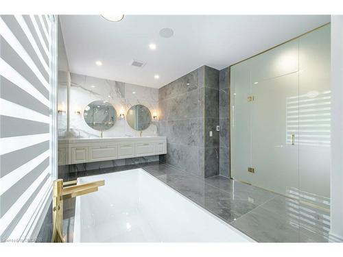 2014 Lakeshore Road W, Oakville, ON - Indoor Photo Showing Bathroom