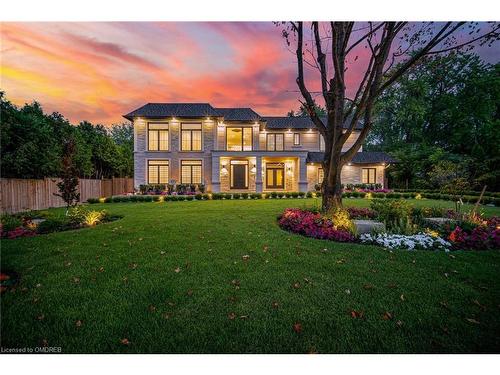 2014 Lakeshore Road W, Oakville, ON - Outdoor