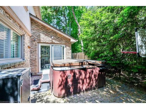 1587 Stavebank Road, Mississauga, ON - Outdoor