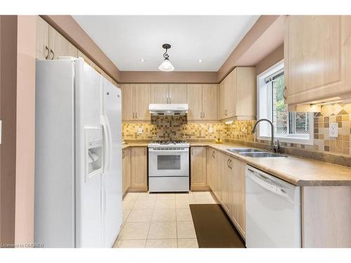 8-1551 Reeves Gate, Oakville, ON - Indoor Photo Showing Kitchen With Double Sink