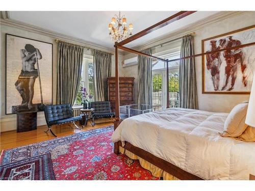 1 Banfield Street, Paris, ON - Indoor Photo Showing Bedroom