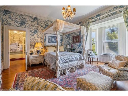 1 Banfield Street, Paris, ON - Indoor Photo Showing Bedroom