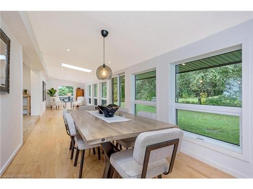 11753 Trafalgar Road, Halton Hills, ON - Indoor Photo Showing Dining Room