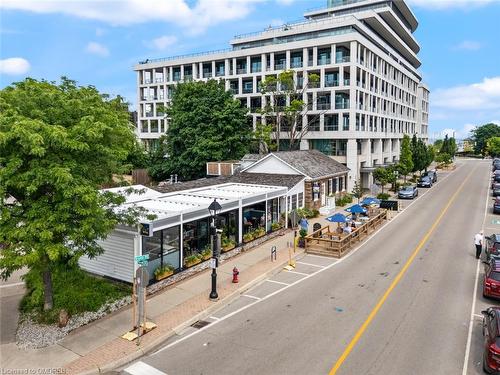 8-117 Nelson Street, Oakville, ON - Outdoor With Balcony