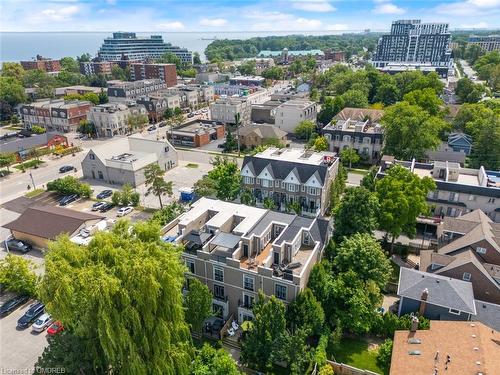 8-117 Nelson Street, Oakville, ON - Outdoor With View