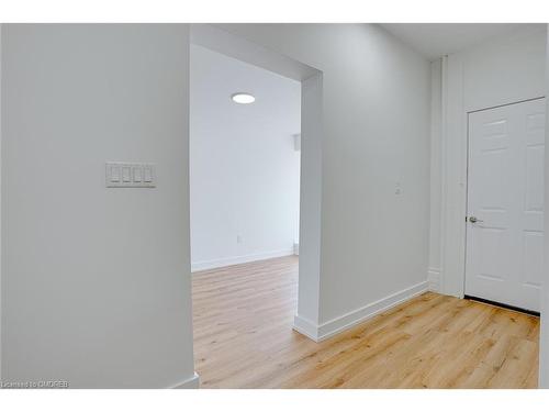 2-200 King Street, St. Catharines, ON - Indoor Photo Showing Other Room