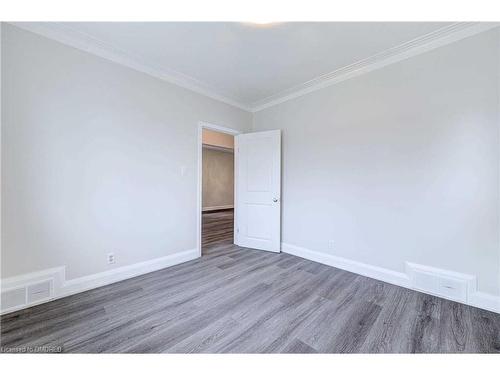 1033 Haig Boulevard, Mississauga, ON - Indoor Photo Showing Other Room