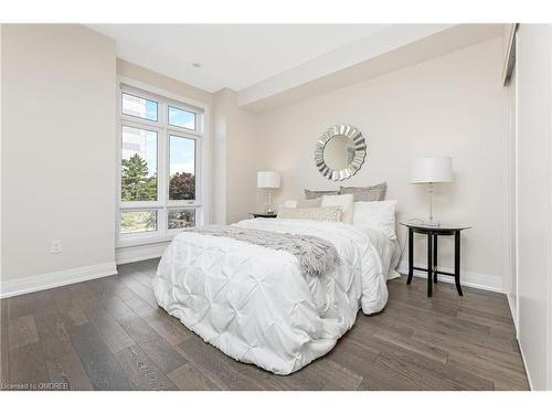 84-721 Lawrence Avenue West Avenue W, Toronto, ON - Indoor Photo Showing Bedroom