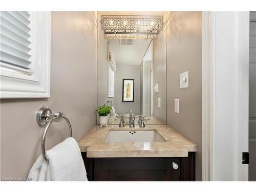 1038 Old Oak Drive, Oakville, ON - Indoor Photo Showing Bedroom