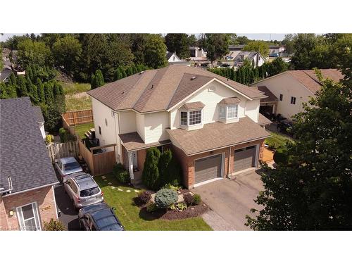 7657 Trackview Street, Niagara Falls, ON - Outdoor