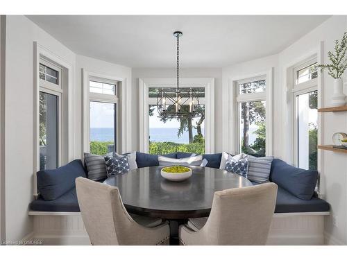 18 Holyrood Avenue, Oakville, ON - Indoor Photo Showing Dining Room