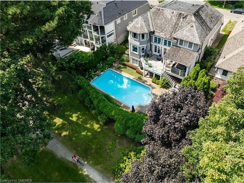 18 Holyrood Avenue, Oakville, ON - Outdoor