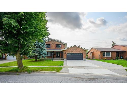 7102 Burbank Crescent, Niagara Falls, ON - Outdoor With Facade