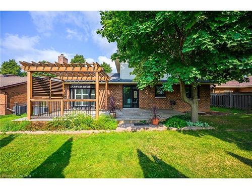 7102 Burbank Crescent, Niagara Falls, ON - Outdoor