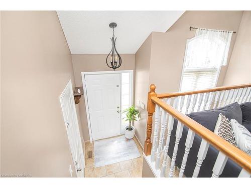 360 White Sands Drive, London, ON - Indoor Photo Showing Other Room