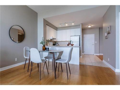 608-70 Port Street E, Mississauga, ON - Indoor Photo Showing Dining Room