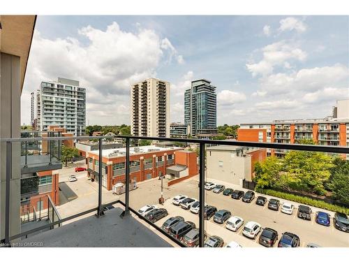 608-70 Port Street E, Mississauga, ON - Outdoor