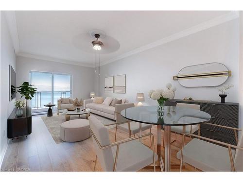 305-5194 Lakeshore Road, Burlington, ON - Indoor Photo Showing Living Room