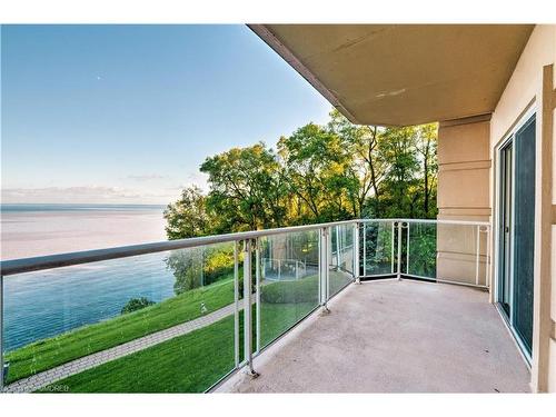 305-5194 Lakeshore Road, Burlington, ON - Outdoor With Body Of Water With Balcony With Exterior